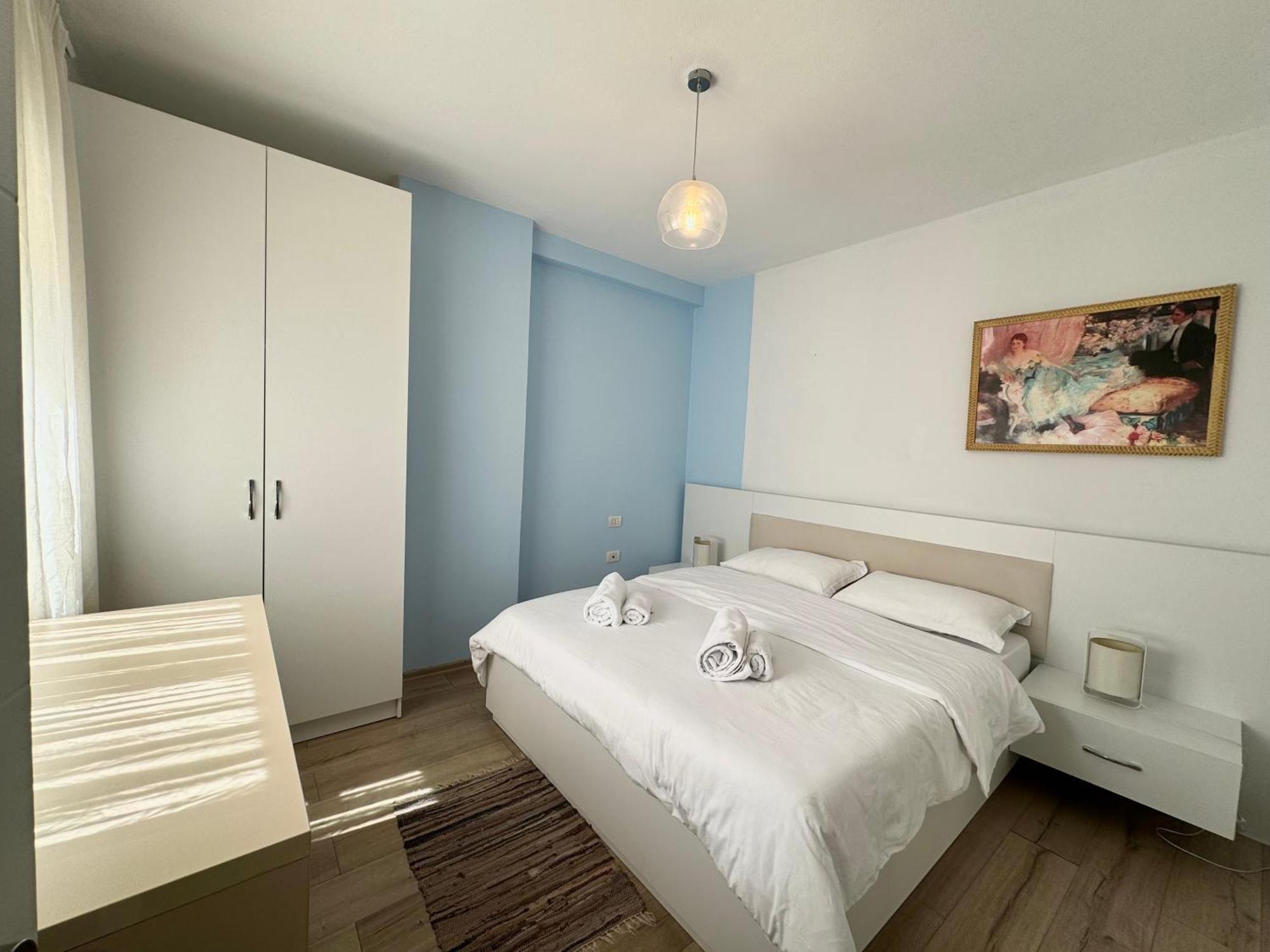 Apartment In The New Bazaar Of Tirana - Hana Blu Екстериор снимка