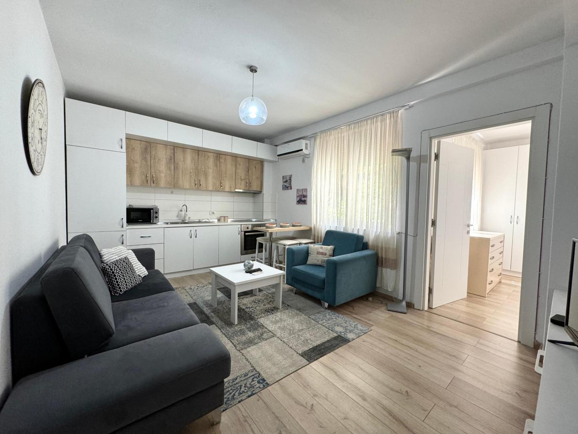 Apartment In The New Bazaar Of Tirana - Hana Blu Екстериор снимка